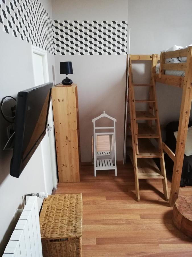 Celine'Home Saint-Germain-sur-Morin Екстериор снимка