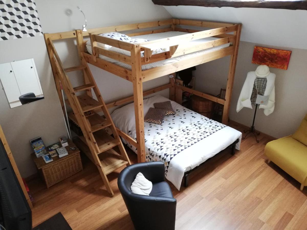 Celine'Home Saint-Germain-sur-Morin Екстериор снимка